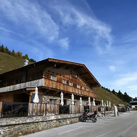 Holiday home In Zillertal Near Hochzillertal Area Zellberg